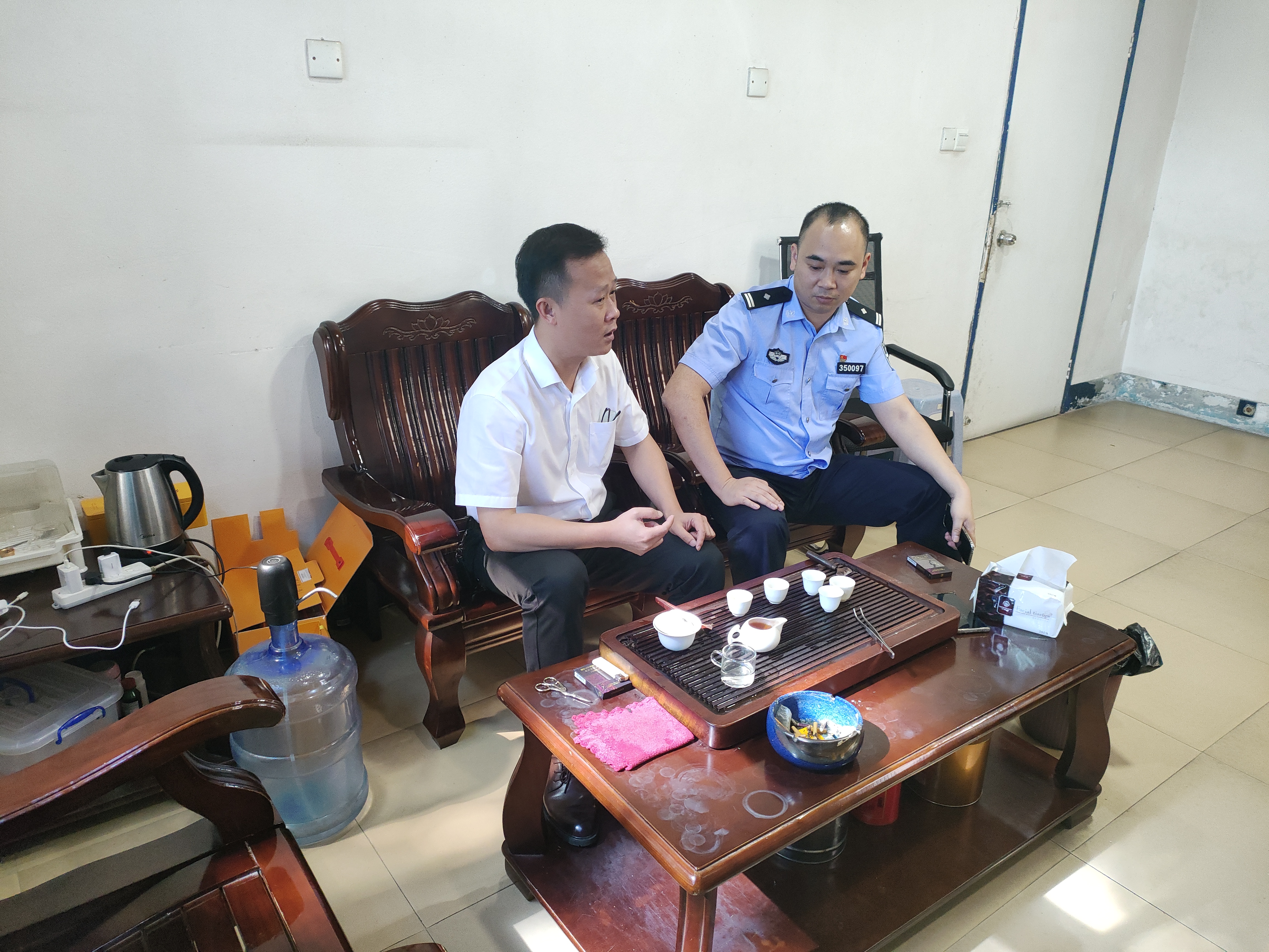 警保联合.jpg