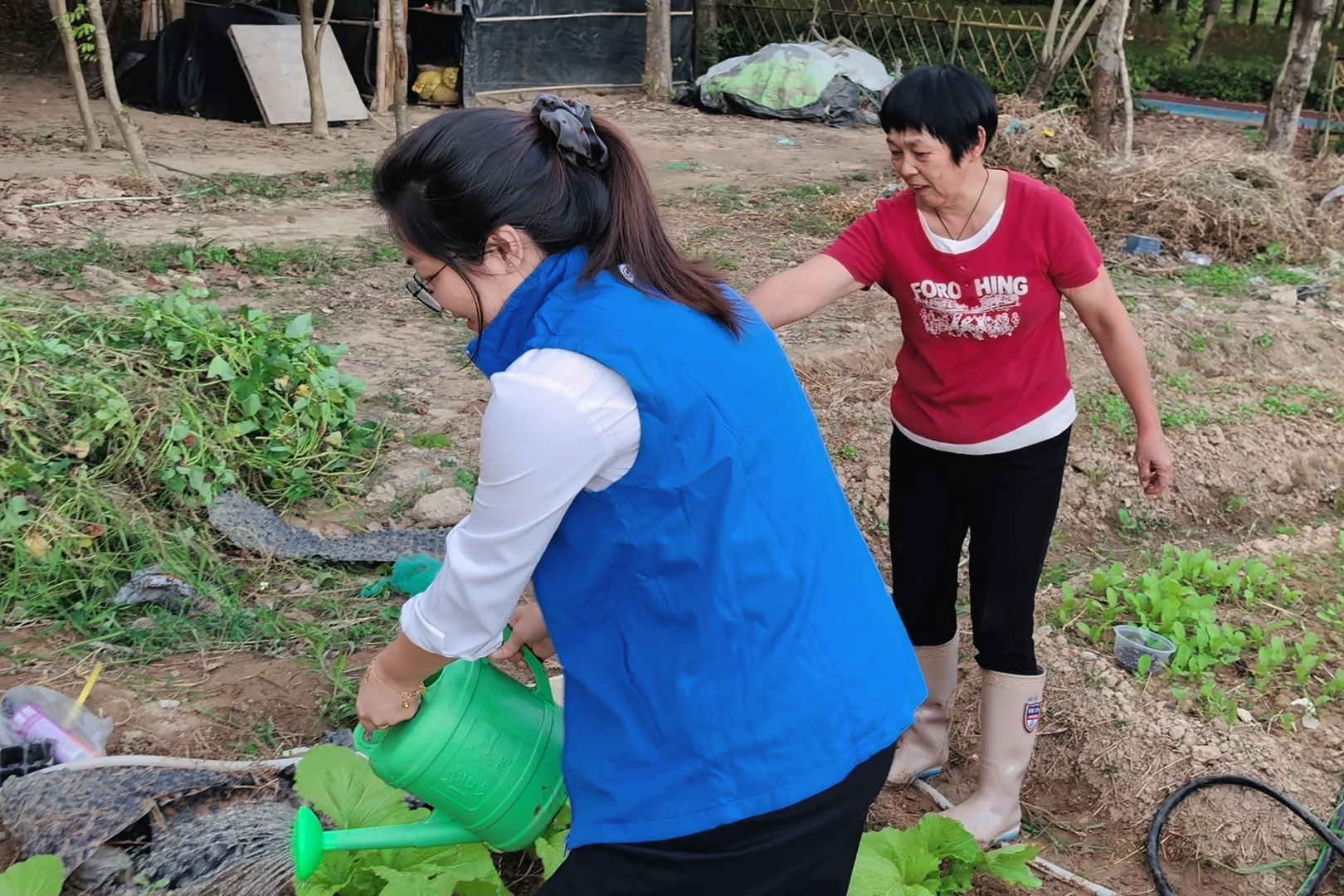 中国太保产险漳州中支开展&ldquo;暖心助老  践行环保&rdquo;公益行活动.jpg