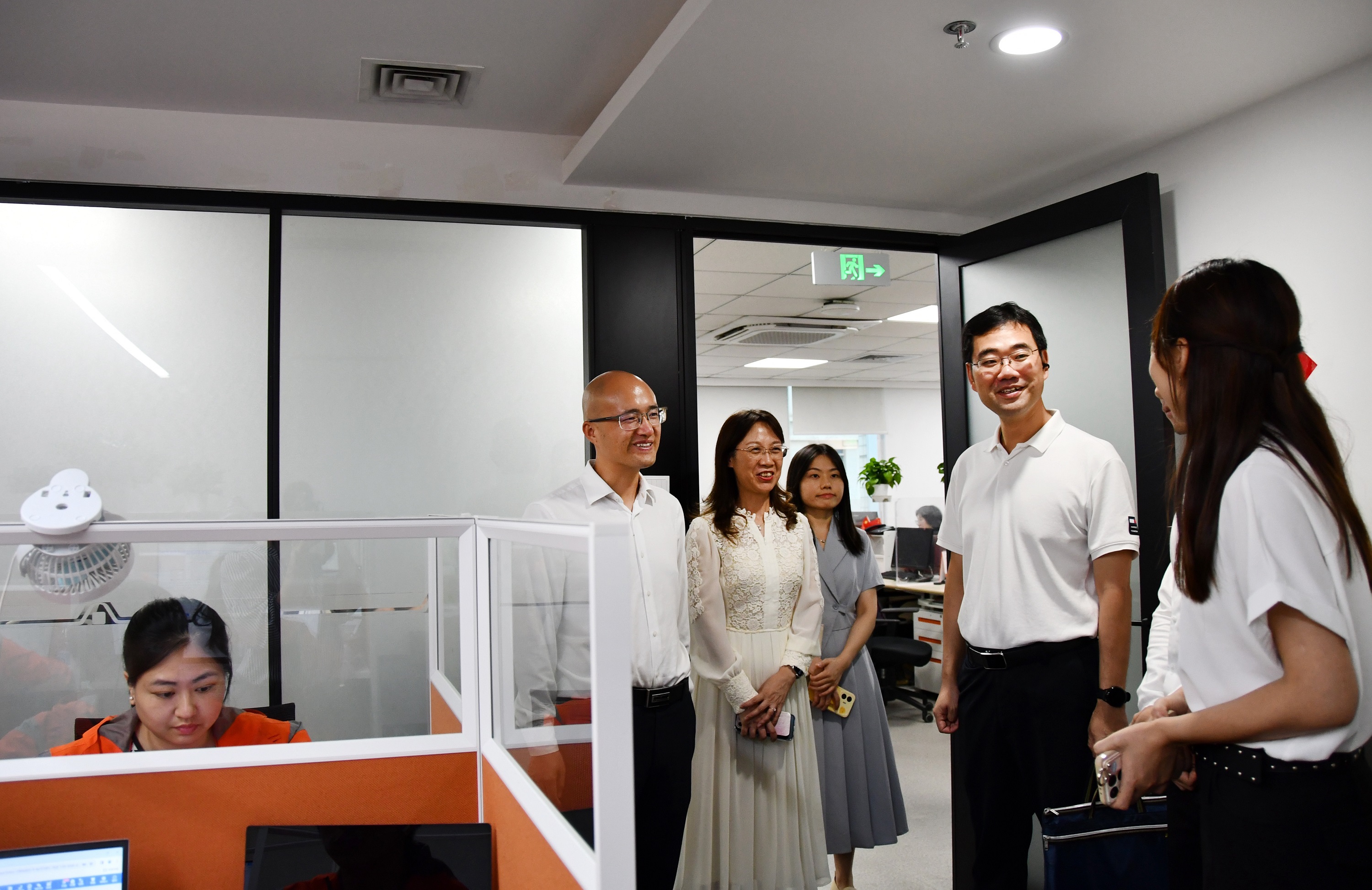福州市商贸工会暖心慰问平安产险一线理赔人员4.png