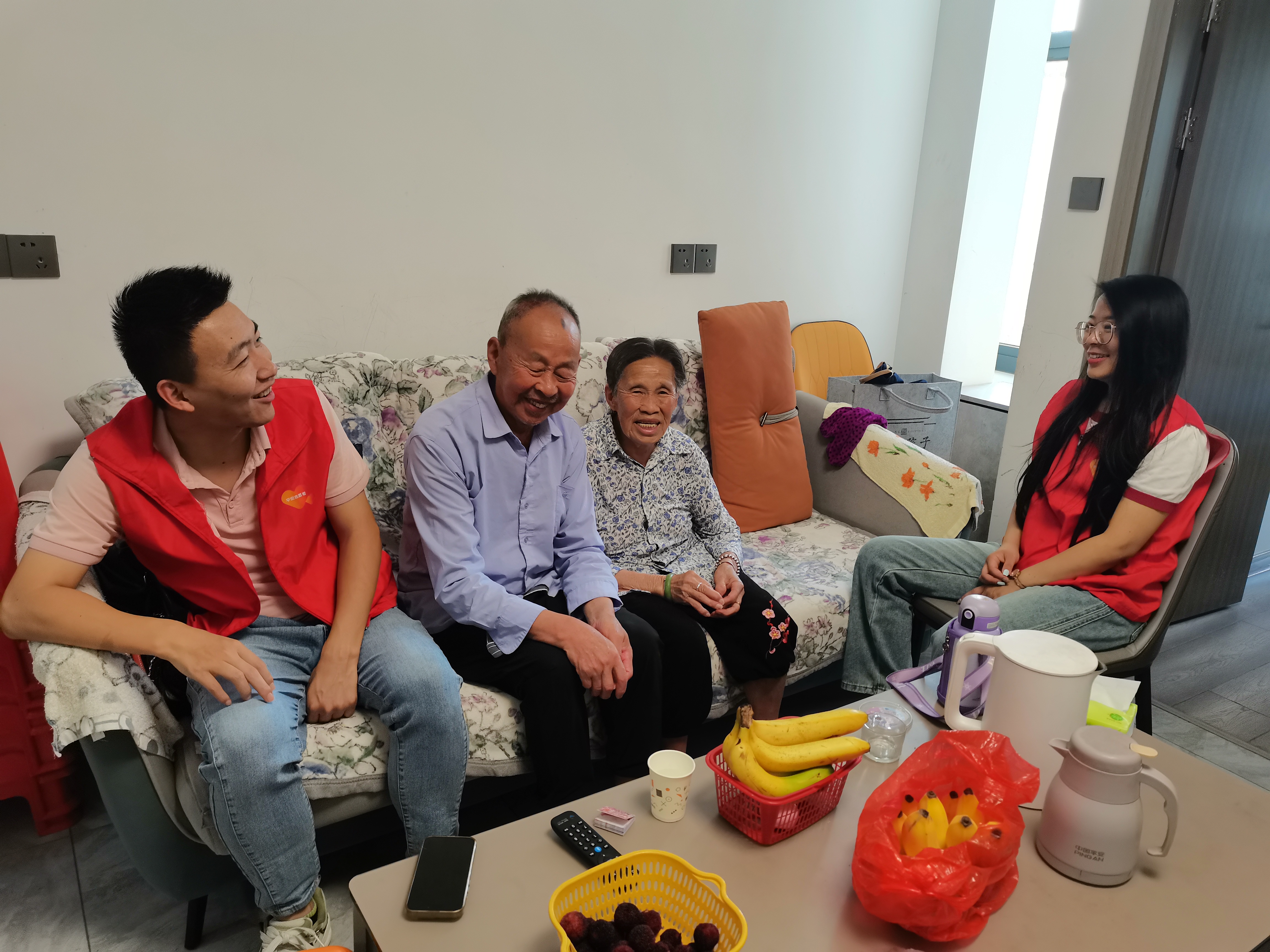 平安产险三明中心支公司：粽香暖孤巢，食暖留守心 (3).jpg