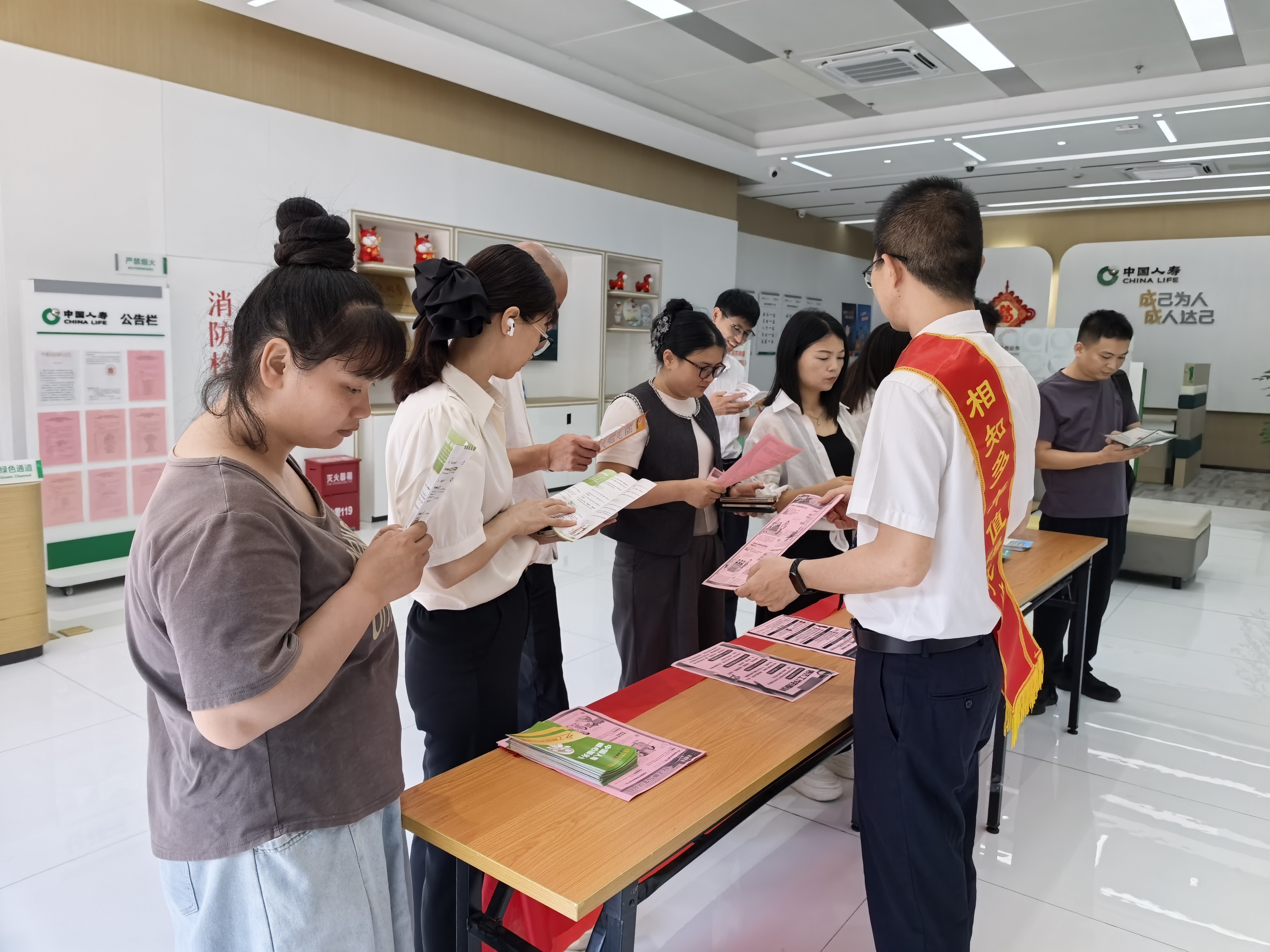 安溪公司开展2026年&ldquo;民法典宣传月&rdquo;普法宣传活动2026.5.27 (2).jpg